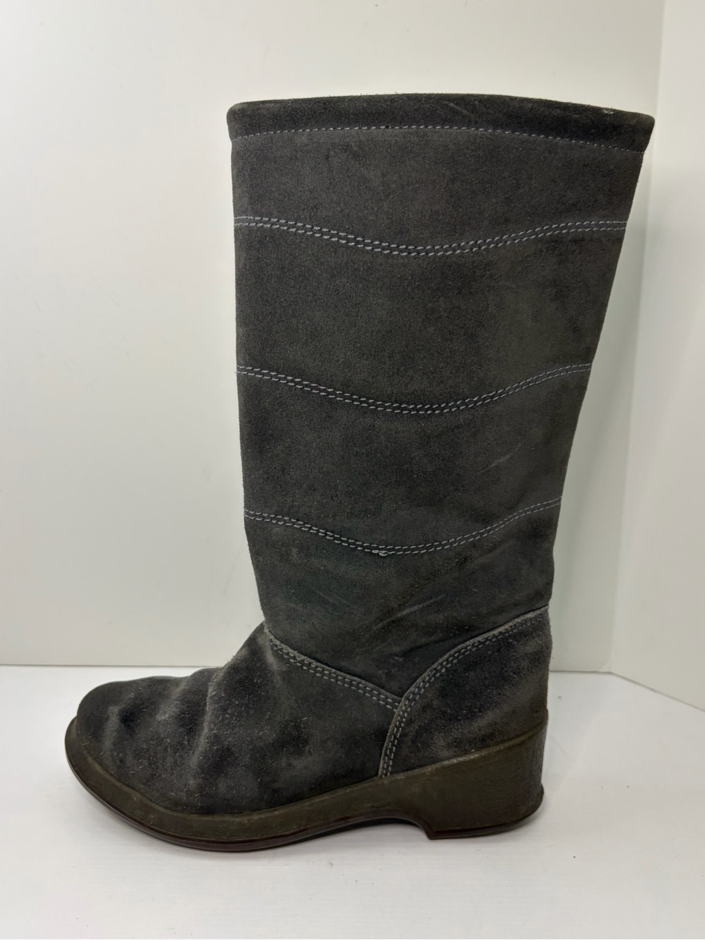Lotus Dark Gray Suede Low Heeled Tall Boots Size 6.5